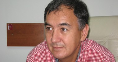 Stire din Economie : Salariile navigatorilor vor crește cu 10-12% între 2012 și 2015