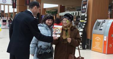 Flori și mărțișoare de la pompierii constănțeni - 2