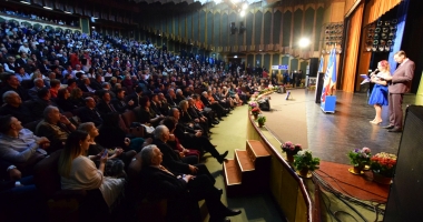 Floroiu primar! Sau Floroiu senator! Cum vi se pare ideea? - 4