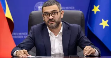 Stire din Politică-Administrație : Ministrul Florin Manole a răbufnit după ce a văzut bugetul! „Pachetul de solidaritate pentru pensionari lipsește”