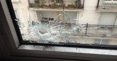 FOTO și VIDEO! MASACRU ÎN PARIS! 12 morți într-un atac cu arme Kalașnikov, la un ziar. Franța, în alertă teroristă maximă - UPDATE - 9