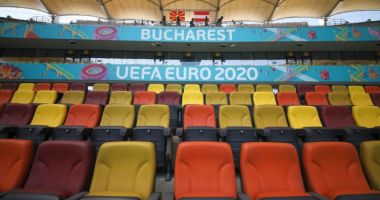 Stire din Sport : Fotbal / Foşti mari internaționali, invitaţi de FRF la meciurile EURO 2020 de la București