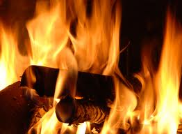 Stire din Eveniment : Ce amendă te paște dacă dai foc neautorizat