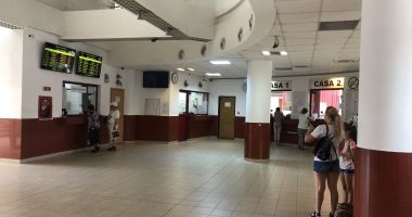 Stire din Social : Focar de COVID-19 la Gara Constanța. O casieră, ucisă de noul coronavirus