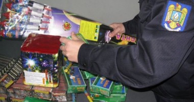 Stire din Eveniment : Petarde confiscate de jandarmii constănțeni