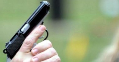 Stire din Eveniment : Focuri de armă pentru prinderea unor hoți