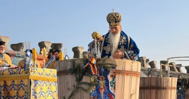 Paradoxul Bobotezei 2026! Vreme de primăvară, dar participare sub așteptări - 2