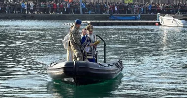 Paradoxul Bobotezei 2026! Vreme de primăvară, dar participare sub așteptări - 6