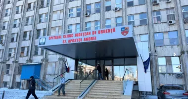 Stire din Social : 11 medici sub anchetă după moartea a doi copii la Constanța. După 40 de zile, nicio concluzie