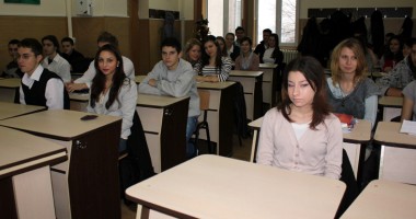 Stire din Cultură-Educație : Ce consecințe are dezastrul de la Bacalaureat