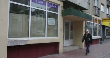 Stire din Economie : Mii de lacăte pe ușa afacerilor din Constanța