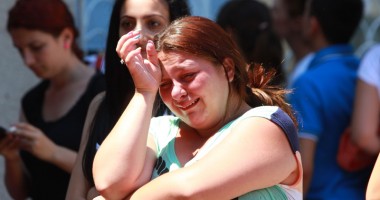 Stire din Cultură-Educație : DEZASTRUL DIN ÎNVĂȚĂMÂNT. "Să vă ia naiba cu BACU vostru și cu cine o mai veni!"