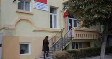 Stire din Cultură-Educație : Lovitură de teatru la ISJ Constanța: "Nu există niciun candidat"