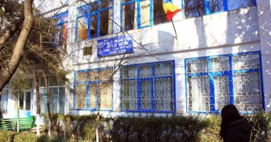 Stire din Cultură-Educație : Secretele Vaticanului, la ISJ Constanța! Mai mulți bani pentru pușcăriași decât pentru elevi