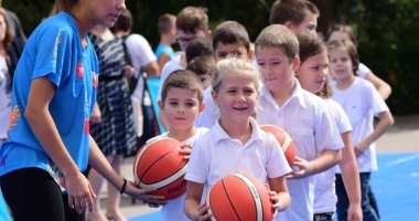 Stire din Cultură-Educație : Revoluție sau vrăjeală? Sport la Bacalaureat și mai multe ore de educație fizică în școli