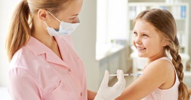 Stire din Social : Alertă la Constanţa! Liste de aşteptare în farmacii pentru vaccinul antigripal