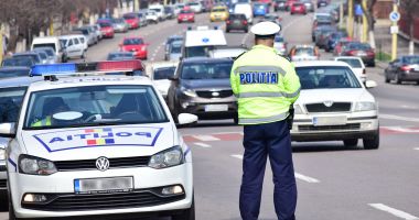 Stire din Eveniment : Se scumpesc poliţele RCA. Ce îi aşteaptă pe șoferii care provoacă accidente!