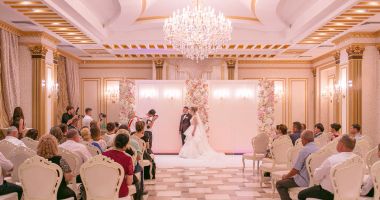 Stire din Economie : Liber la marile evenimente în familie. Patronii de restaurante, confuzi privind trierea invitaților