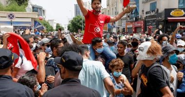 Criză politică în Tunisia. Preşedintele a suspendat Parlamentul şi l-a demis pe premier - 2