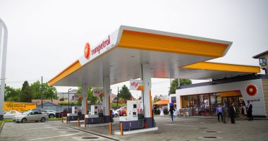 Stire din Economie : Preţul carburanţilor la pompă a explodat! Unde se vinde cea mai ieftină benzină în Constanța