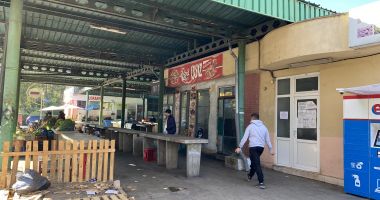 Stire din Social : Petiţie în cartierul Inel II. „Cerem modernizarea pieţei de la Groapă!”