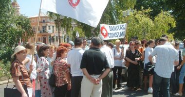 Stire din Social : Majorările salariale din Sănătate, amânate din nou! "Nu este normal ca unii angajaţi să rămână cu veniturile blocate"
