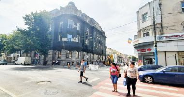 Stire din Social : Aveți nevoie de tratament la Policlinica cu Plată? Mare atenţie să nu vă cadă vreo piatră în cap!
