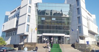 Stire din Eveniment : Alertă în magistratură din cauza legii privind pensiile de serviciu: "O să ajungem într-un veritabil blocaj!"