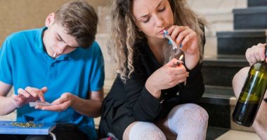 Stire din Cultură-Educație : Testarea antidrog în școli, încotro? Elevii se tem de stigmatizare, iar profesorii de atitudinea părinților