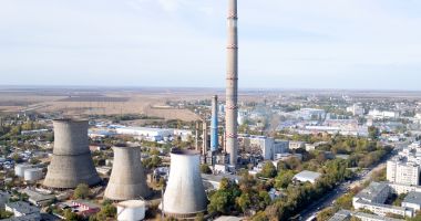 Stire din Social : Edilul Vergil Chițac a semnat contractul pentru construcția noului CET. "Prețul gigacaloriei va fi mult mai mic"