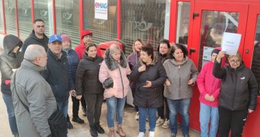 Stire din Social : Poștașii, sătui să mai fie "săracii României". Vor lăsa bătrânii fără pensii, luna viitoare?