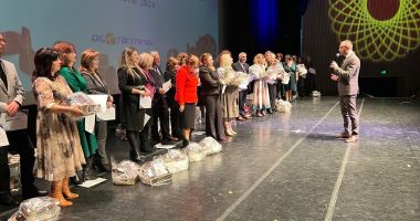 Stire din Cultură-Educație : Ce secrete poate ascunde o Gală a Excelenței? IȘJ Constanța a avut o inițiativă unică, dar… mută