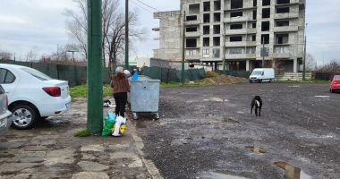 Stire din Social : Campioni la risipa alimentară după sărbătorile de iarnă! "Cumpărăm și aruncăm ca nebunii!"