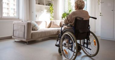 Stire din Social : Alte trei azile din judeţul Constanţa, cu lacătul pe uşă. "Este ca un flagel care nu se opreşte"