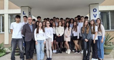 Stire din Cultură-Educație : Liceenii de la ”Ovidius”, din nou în topul cercetătorilor spațiului