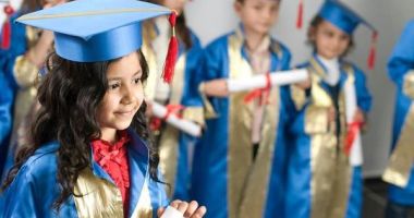 Mini-absolvenți, mari cheltuieli! Banchetele la final de clasa a IV-a, noul trend în școli - 2