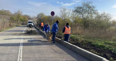 Stire din Social : Pe-aici nu se trece, încă! După o lună de blocaj, Valea Portului primește fonduri suplimentare