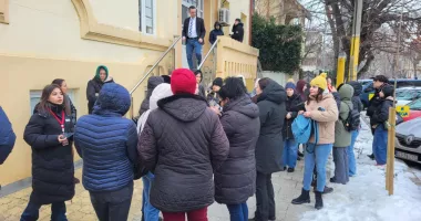 Stire din Cultură-Educație : Revoltă la IȘJ Constanța, din partea părinților din Cobadin! „Ne luați dreptul la educație!”