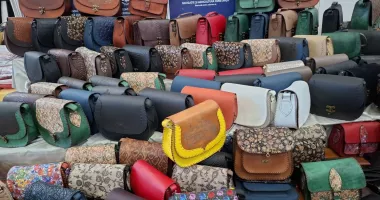 Primăvara începe cu stil la Târgul TINIMTEX. Doar 10 producători au venit cu oferte speciale - 4