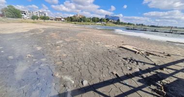 Techirghiol arid! Malurile se retrag, nămolul îşi păstrează puterea - 3