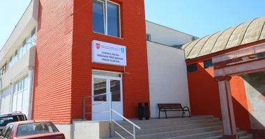 Soarta oamenilor străzii pe timpul iernii. "Colegii mei din spital îi învaţă să se spele" - 2