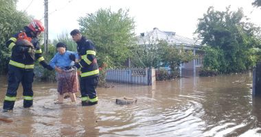 Sinistrații constănțeni sunt îngroziți: "Ce ne facem, Doamne, că vine frigul!" - 2