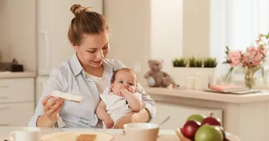 Stire din Sănătate : Alimentația ideală pentru proaspetele mămici. Sfaturi pentru o recuperare rapidă