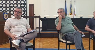 Primarul Vergil Chițac, referitor la problemele semnalate în Palazu Mare: "Vrem să oprim ORIBILITATEA din acest cartier!" - 3