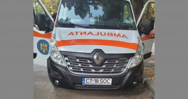 Stire din Social : Vă vine să credeți? Unele ambulanţe sunt taxate la parcare, în Costineşti