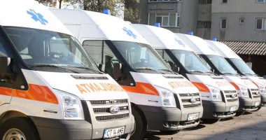 Stire din Social : Controale la Ambulanța Constanța. Conducerea tace, miza: prejudiciu de 800.000 de lei și conflicte interne