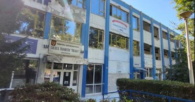 Haos încă de la primul clopoțel! Sute de elevi constănțeni vor începe școala în clase "împrumutate" - 2