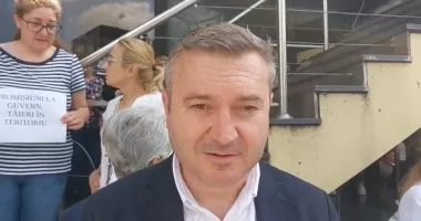 Protest spontan la ANAF Constanța. Angajații amenință cu blocarea activității, din cauza noii legi a salarizării - 3