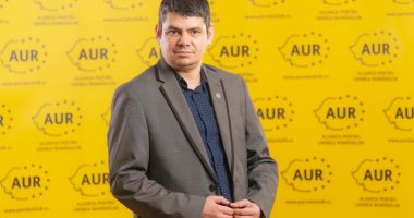 Stire din Politică-Administrație : AUR Constanţa nu are un lider în adevăratul sens al cuvântului după plecarea lui Dumitru Focşa