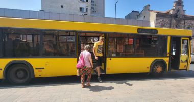 Călătorii CT BUS, sufocaţi de duhoarea reciclatorilor din autobuze. "Simţi că te ia cu leşin" - 2